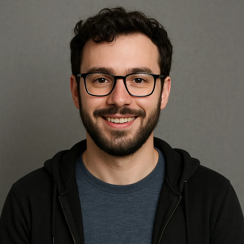 أحمد محمد، المدير التنفيذي والمؤسس